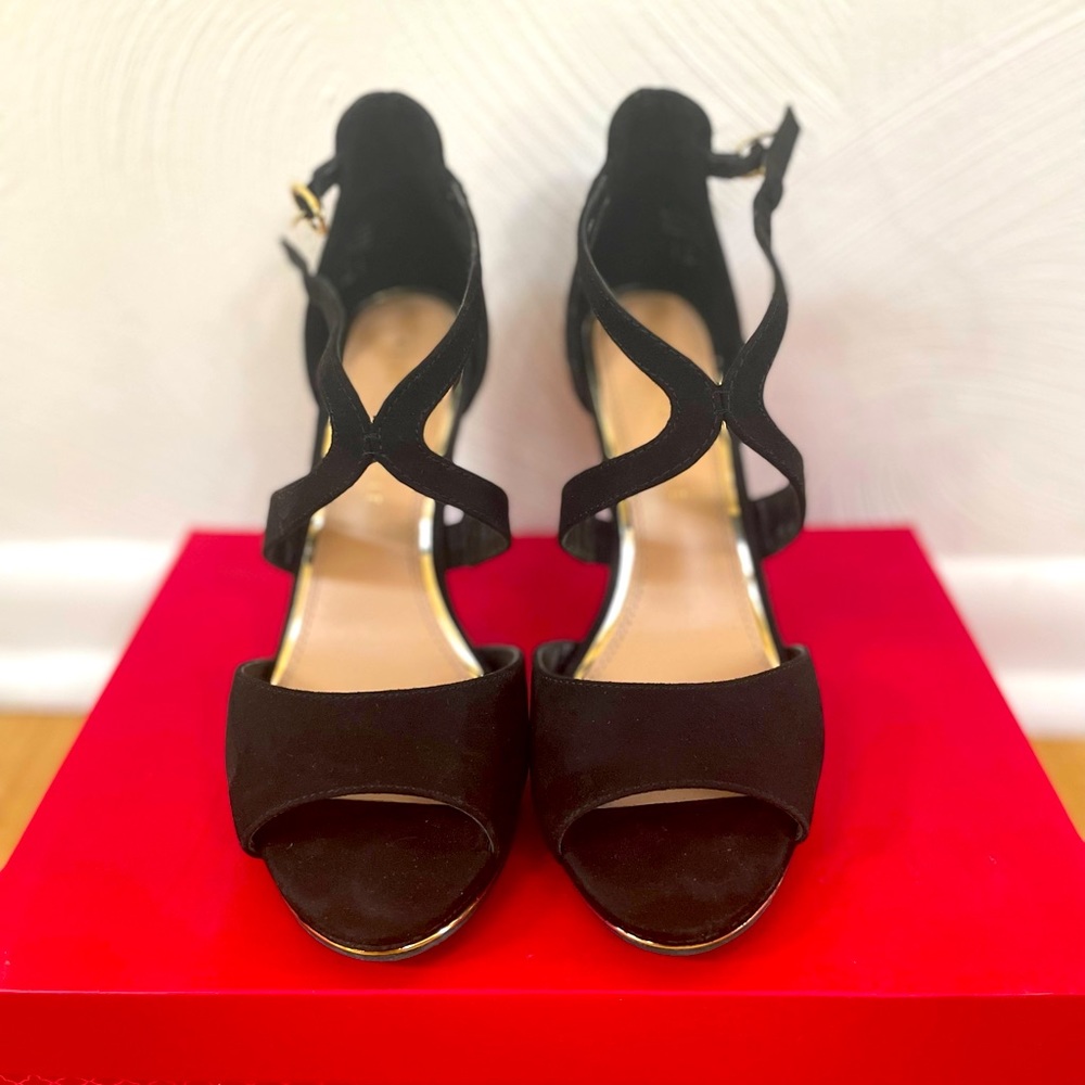 Black Strap Heel size 8
